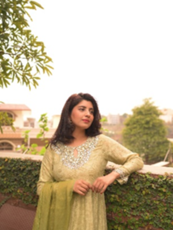 Pishwas-cutwork flare