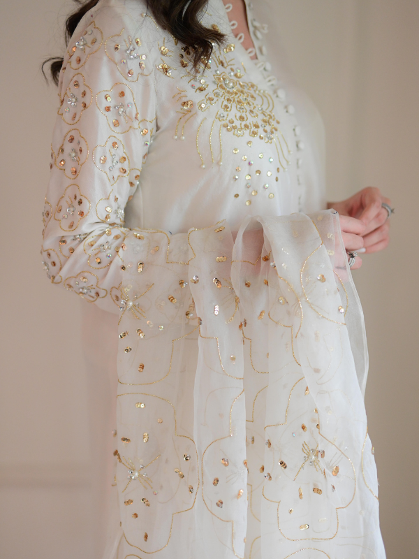 Cream White Silk Set