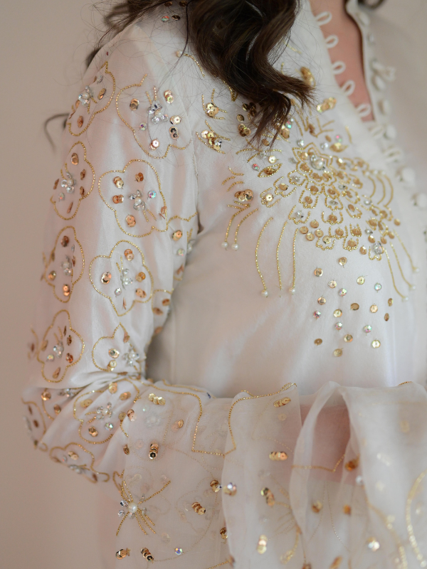 Cream White Silk Set